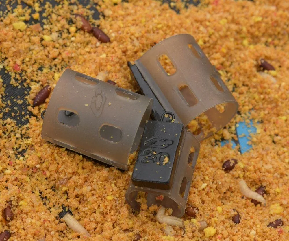 Cresta Plastic Open End Feeder