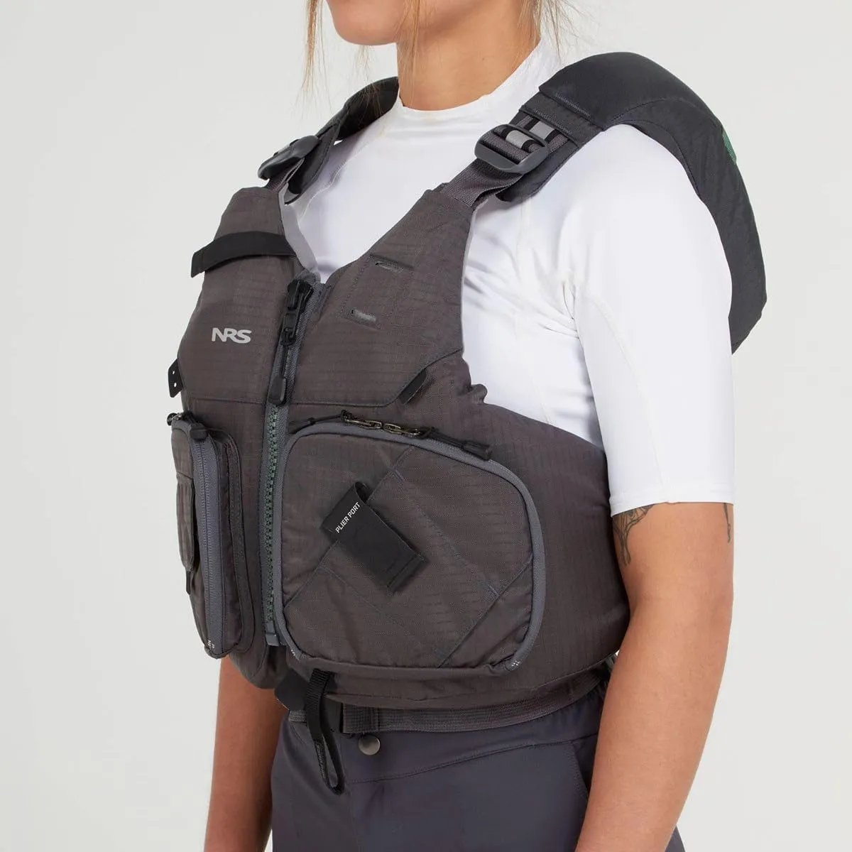NRS Chinook Fishing Life Jacket for Fishing | Adult USCG Type III PFD | Mesh Back Front Zip Vest with Pockets for Rafting, Kayaking, Paddling